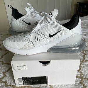 Nike men’s Air Max 270
